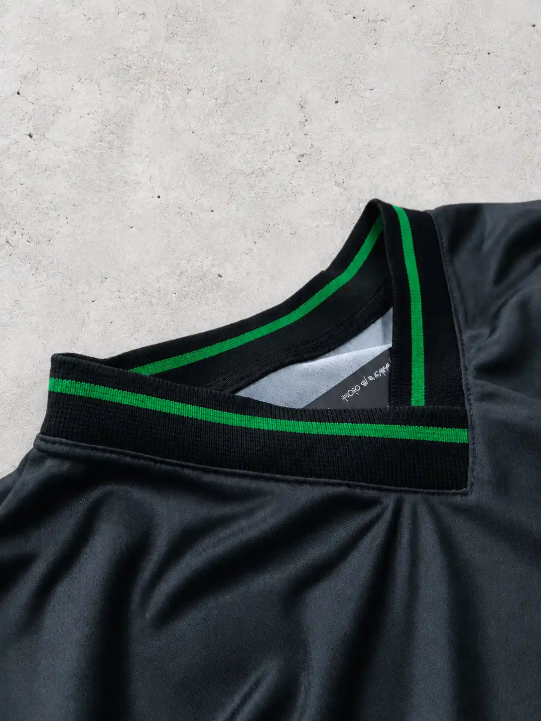 CAMISETA FUTBOL SPNR BUCAROS NEGRA
