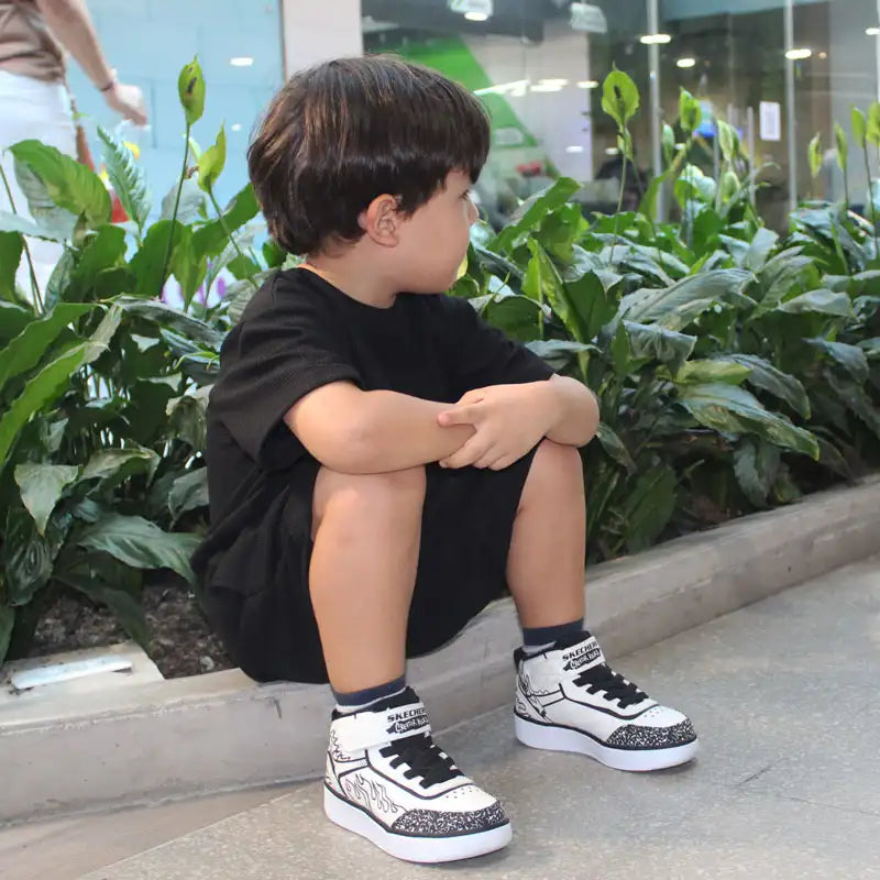 CONJUNTO NIÑO TEXTURIZADO NEGRO