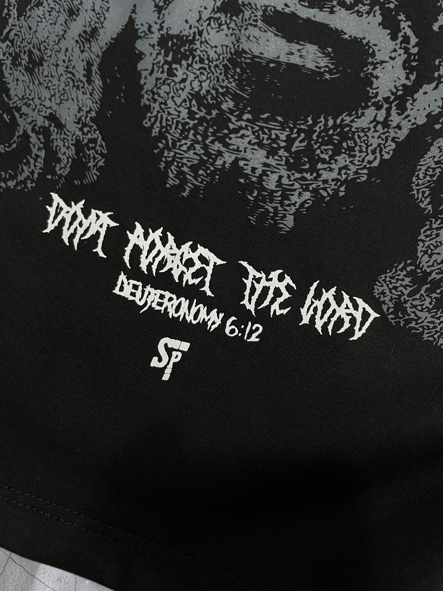 CAMISETA OVERSIZE SPNR CORTES ELOHIM NEGRA