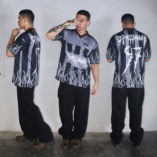 CAMISETA SPNR FUTBOL RAYAS GRIS