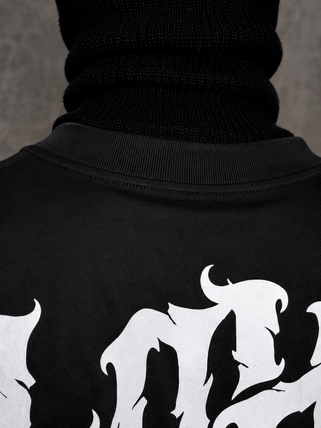 CAMISETA OVERSIZE SPNR CORTES ELOHIM NEGRA