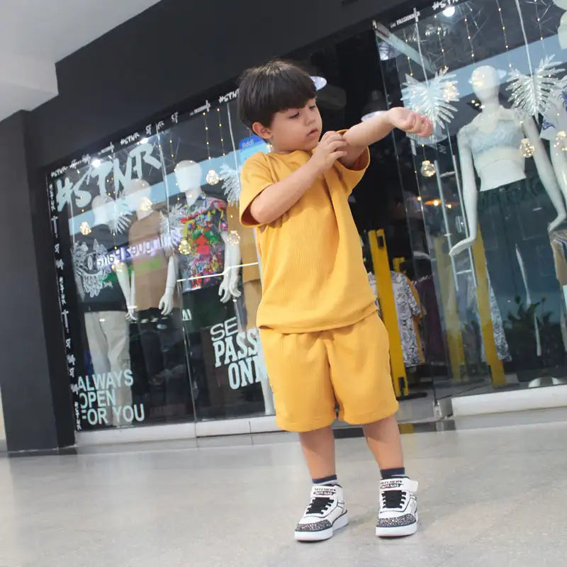 CONJUNTO NIÑO TEXTURIZADOMOSTAZA